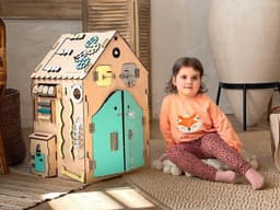 image-Montessori busy board house