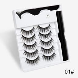 image-A Pair Of False Eyelashes With Magnets In Fashion
