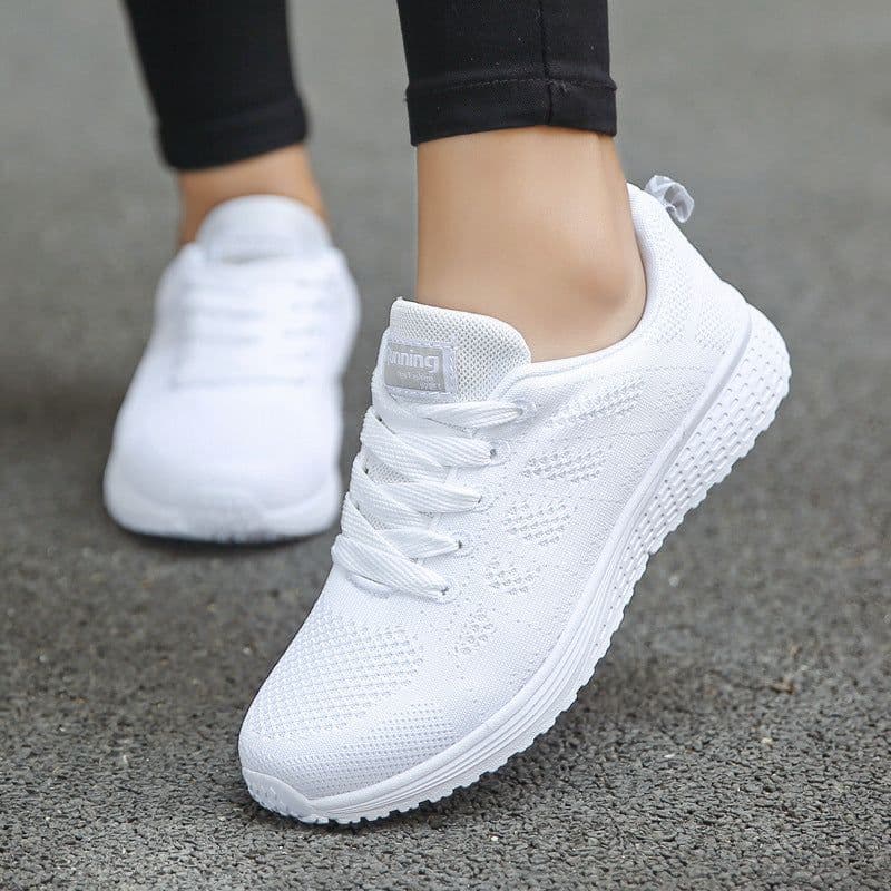 image-Amazon 21 spring and autumn models mesh men's sports casual shoes women's Korean breathable running shoes lightweight couple shoes