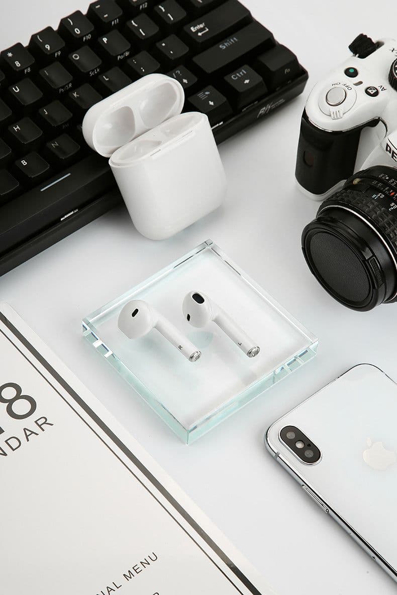 image-Bluetooth Headset Headphones Sports Bluetooth Headset In-Ear Headphones 4.2 Two-ear I7S Bluetooth Headset