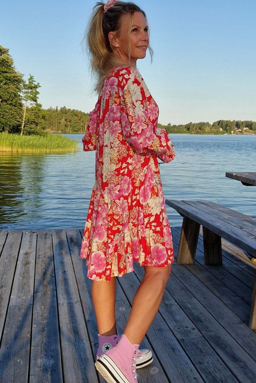 image-Floral Print High Waist V Neck Babydoll Mini Dress - Red (57 characters)