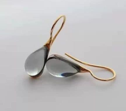 image-Four Color Inlaid Opal Earrings European And American Ladies Fashion Earrings