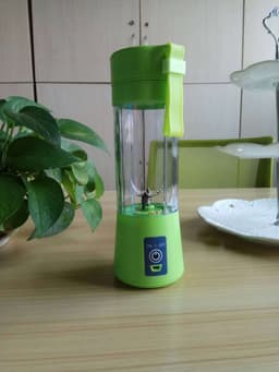 image-Foreign trade explosion models electric juicer home portable multi-function fruit juice cup 6 leaf custom LOGO