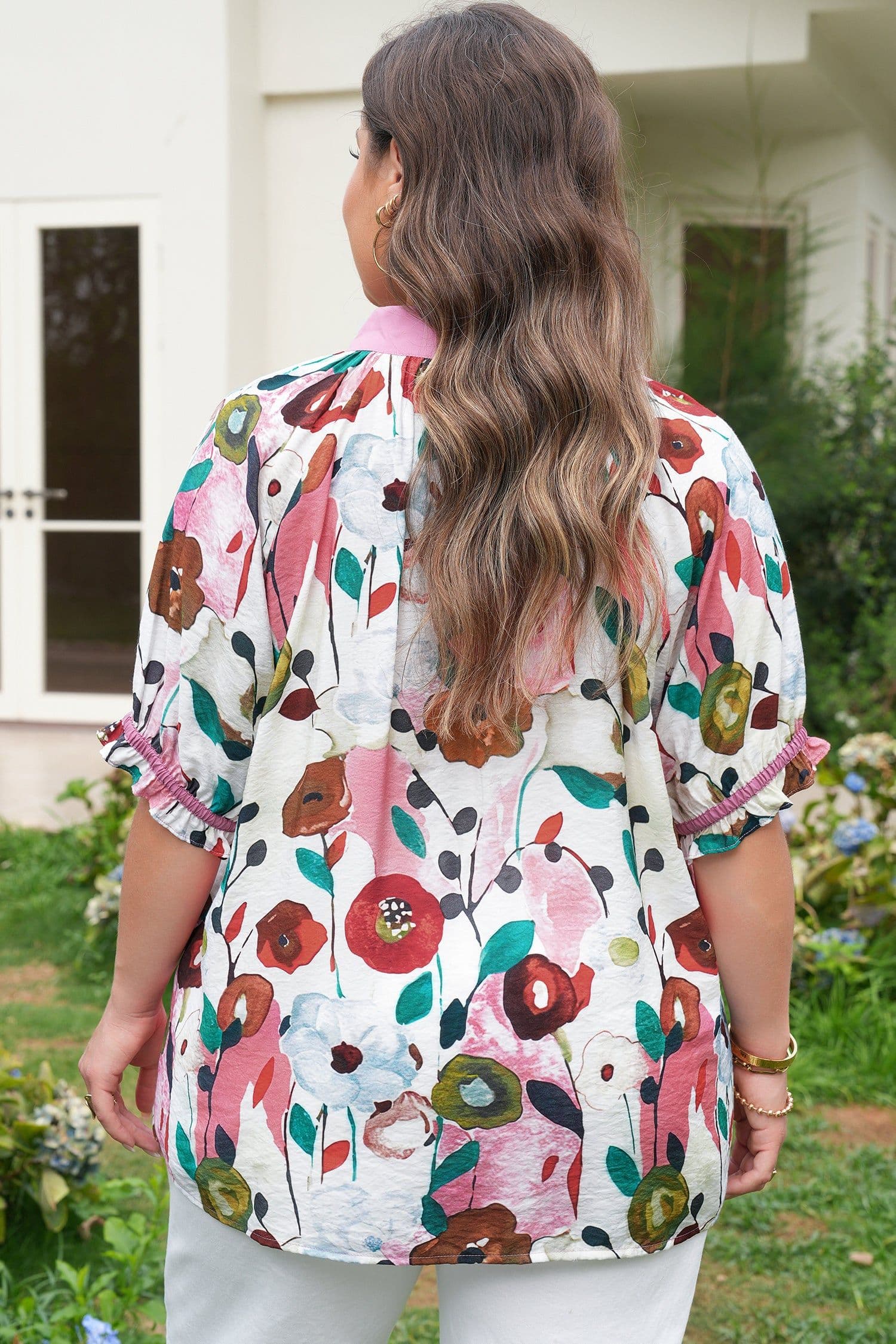image-Pink V Neck Puff Sleeve Plus Size Floral Blouse