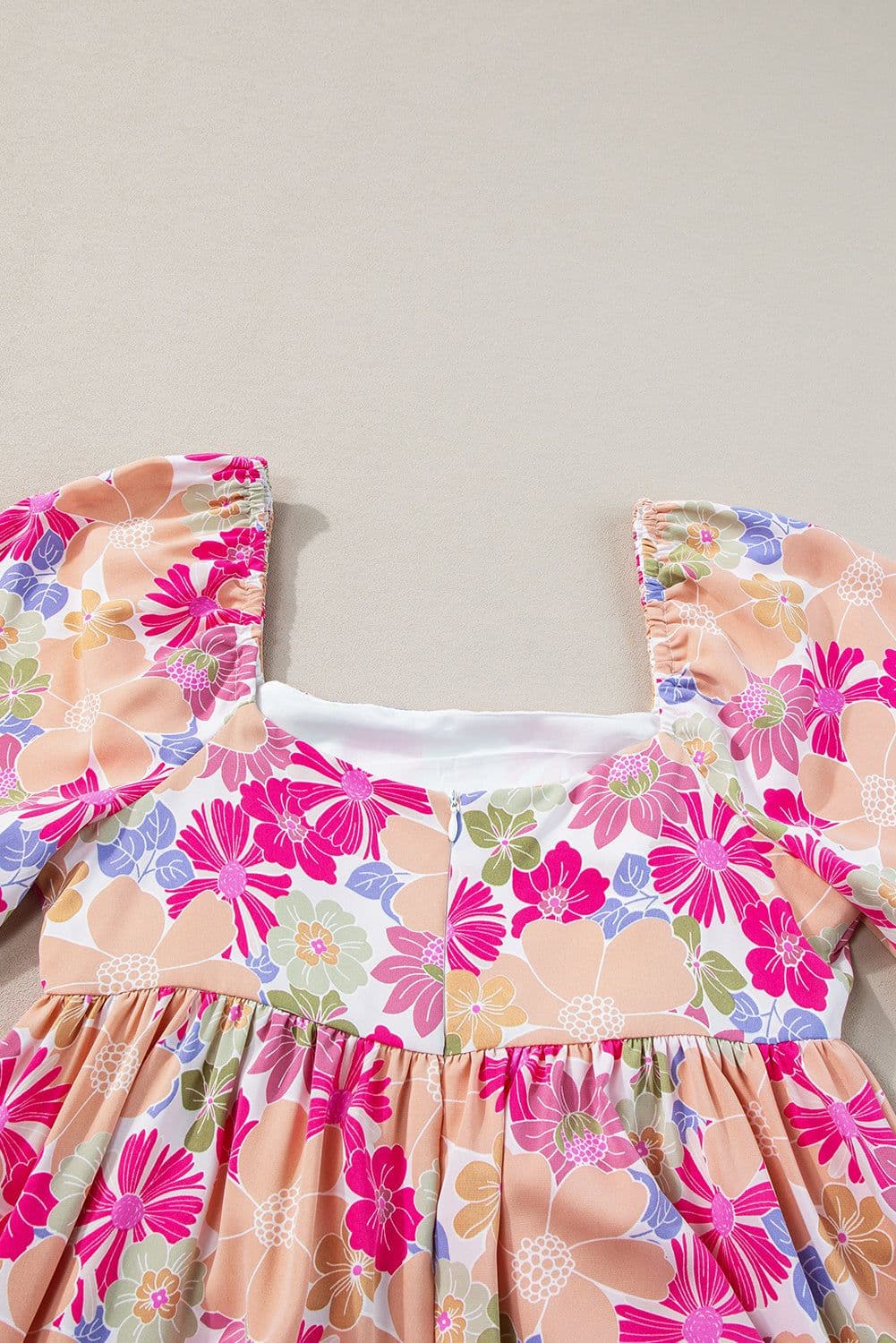 image-Pink Summer Floral Puff Sleeve Babydoll Dress