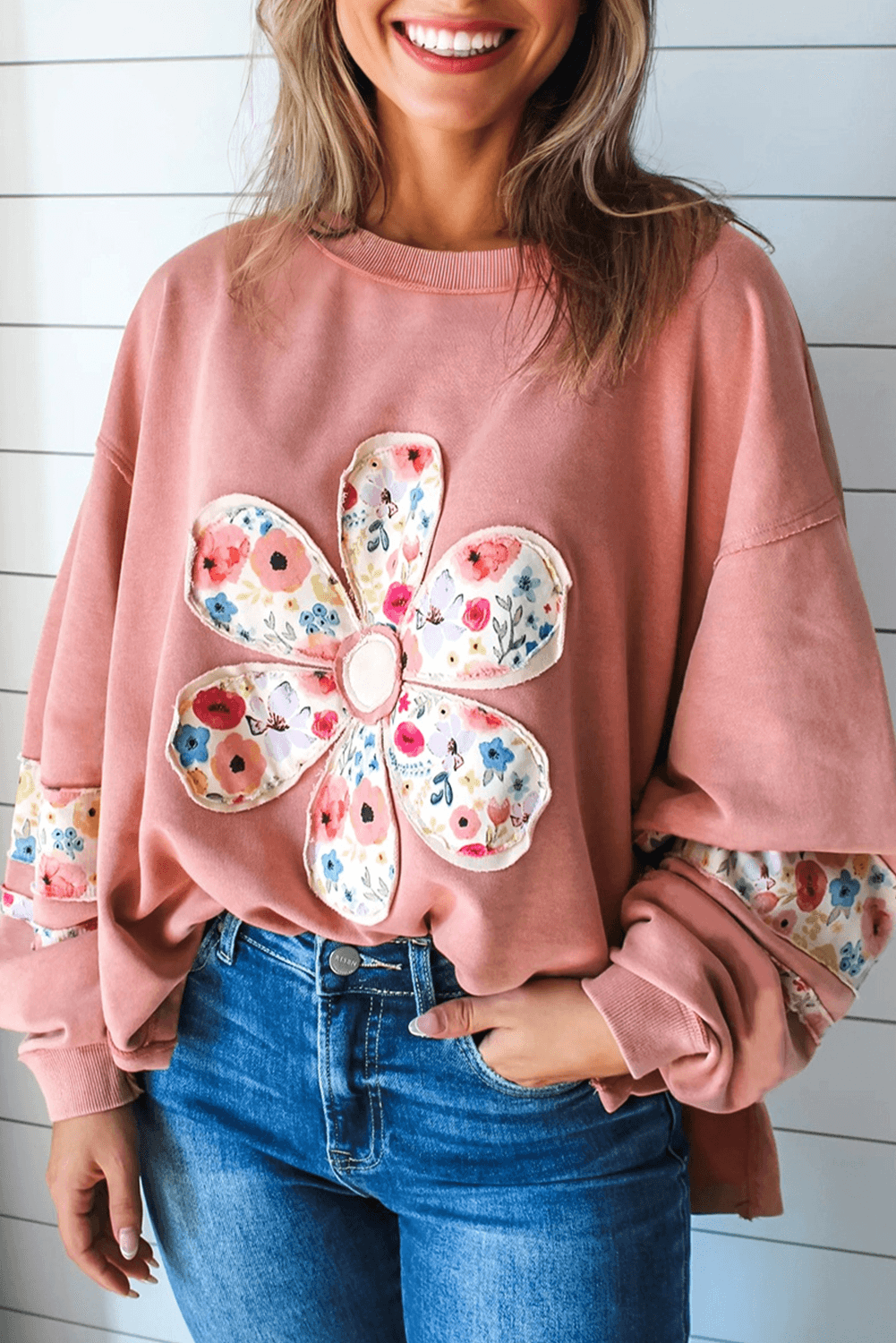image-Pale Khaki Floral Applique Baggy Pullover Sweatshirt