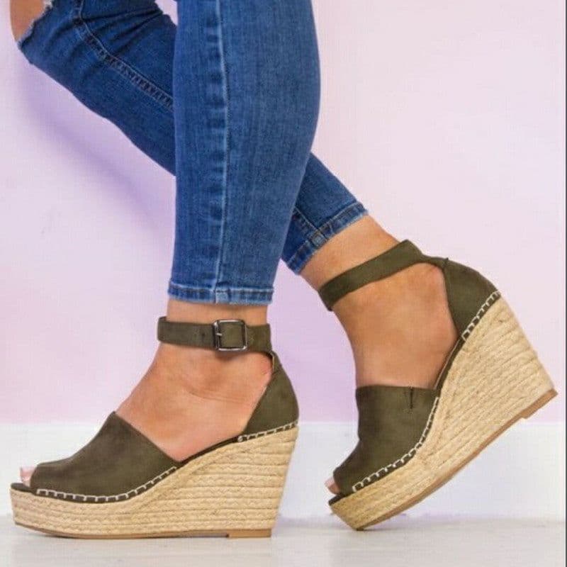 image-Spot wish new AliExpress hot spring and summer foreign trade hot sale flat slope with large size women's fish mouth sandals