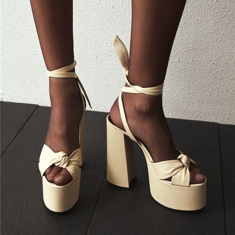 image-Summer new thick-heeled high-heeled shoes fish mouth golden sandals bow star shoes fashion large size women's shoes