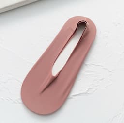 image-In summer, you can cut any seamless silk feeling one-piece boat socks. Wholesale three-dimensional and silicone ice silk invisible socks