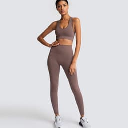image-Hot-selling seamless yoga clothes in Europe and America with hip hip fitness beauty back sports bra high waist hip hip tight yoga pants