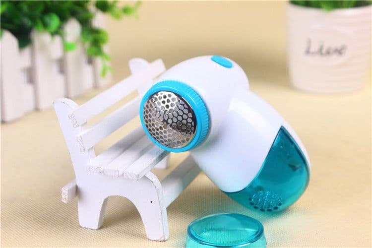 image-k7051 mini hair clipper hair ball trimmer cute goose egg shape trimmer battery hair remover shaving device