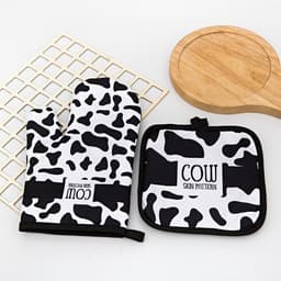image-Thickened heat-resistant microwave oven gloves