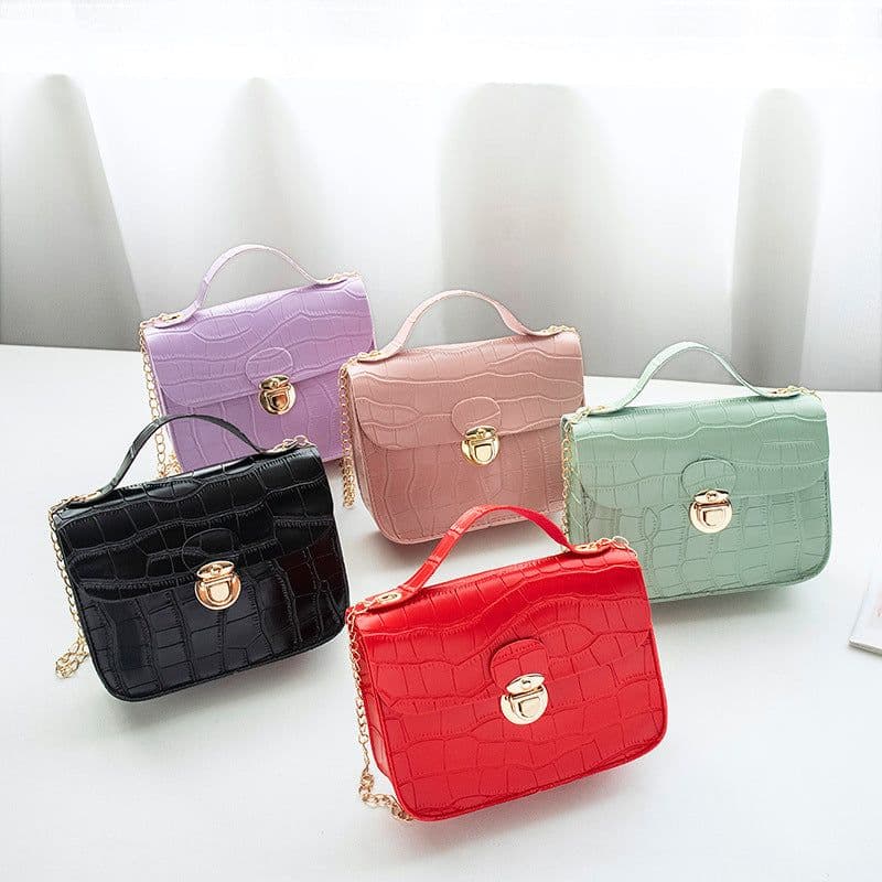 image-Factory direct women's bag 2020 new trend fashion women's shoulder bag crocodile pattern ladies messenger chain small bag