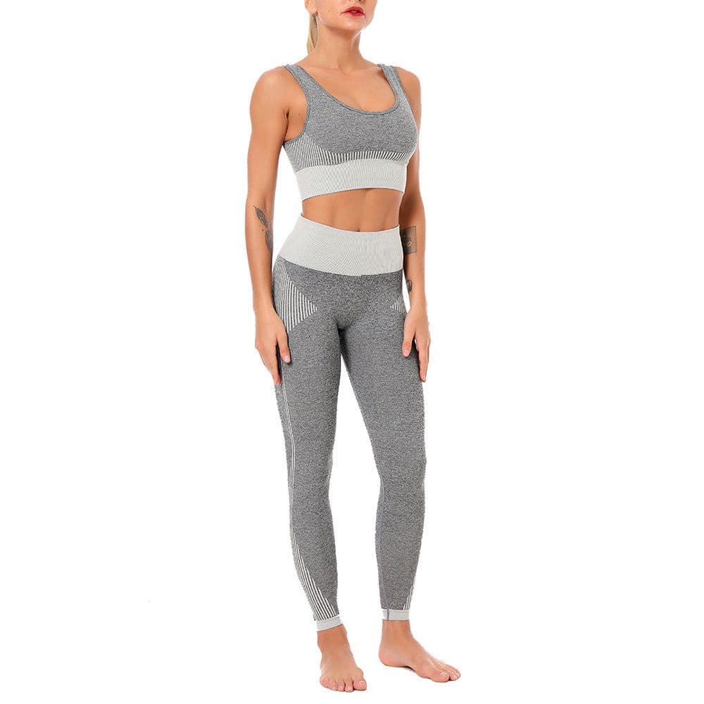 image-Fitness suit hip-lifting yoga pants sports suit source manufacturer