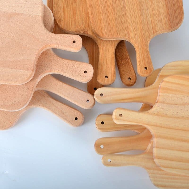 image-Beech wood cutting board pizza board hanging cut fruit cutting board handle wooden cutting board solid wood cutting board one drop shipping
