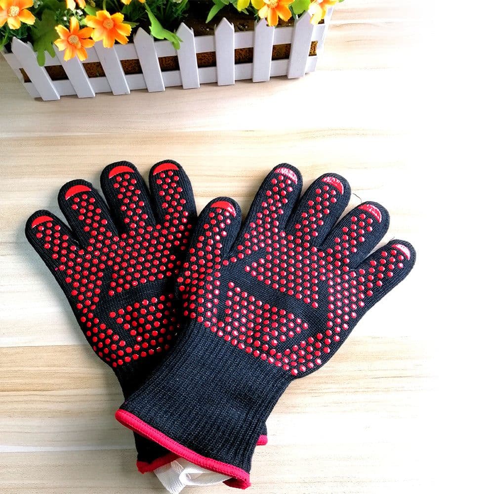 image-Spot high temperature resistant 800 degrees BBQ flame retardant non-slip fireproof barbecue gloves insulated microwave oven oven gloves