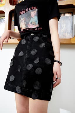 image-Solid Pure High Waist Applique Casual Women Mini Skirts,Spring Vintage