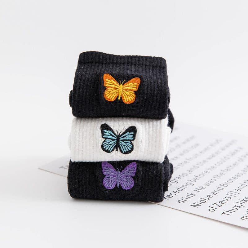 image-Butterfly socks Korean spring and summer new product Little Red Book Butterfly Embroidered Tube Socks Female Skateboard Couple Net Red Sports