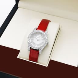 image-Net red live broadcast counter genuine atmosphere luxury watch female full diamond starry leather ladies watch wholesale foreign trade