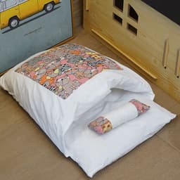 image-Cat litter factory direct wholesale custom made Japanese style Japanese style cat sleeping bag warm autumn and winter pet cat litter