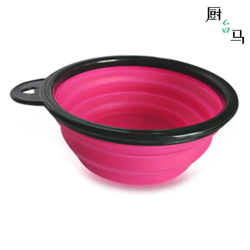image-Dogs going out water food cups pet dogs accompanying water cups outdoor drinking water feeding water drinking fountains Teddy water bottles water bottles