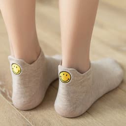 image-Summer New Asakuchi Boat Socks Women's Pure Cotton Cartoon Embroidered Smiley Face Socks Cute Women's Socks Low Cut Boat Socks Wholesale
