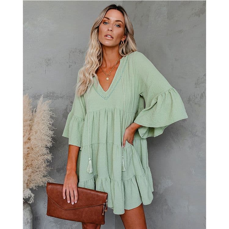 image-Cross-Border Foreign Trade 2020 Autumn and Winter Solid Color Lazy Tassel Tied V-neck Bell Sleeve Loose Lotus Leaf Dress
