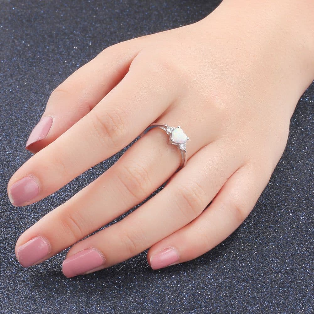image-Heart-Shaped 925 Silver Ring for Women - Lam Hub Fong