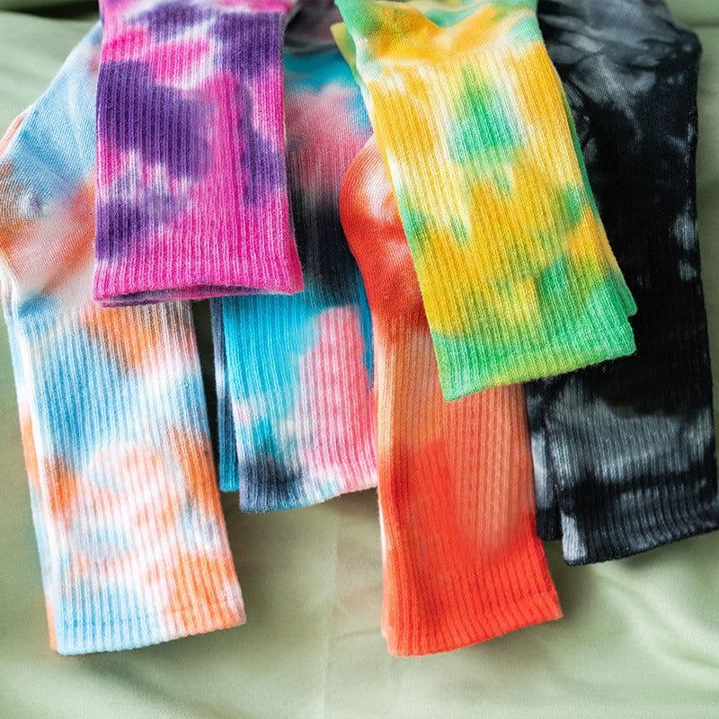 image-New style tube socks street trend high-top tide socks men and women solid color cotton sports basketball socks skateboard tie-dye socks