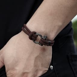 image-AliExpress foreign trade European and American Bracelet Men's Braided Titanium Steel Bracelet Horseshoe Buckle Stainless Steel Jewelry Bracelet