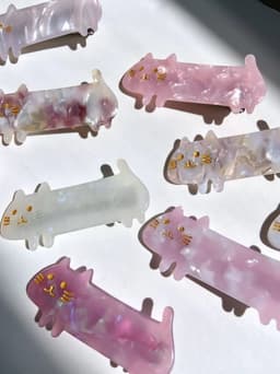 image-PAWSOME PETS NEW YORK Hand-painted Kitty Cat Hair Clip all colors | Eco-Friendly