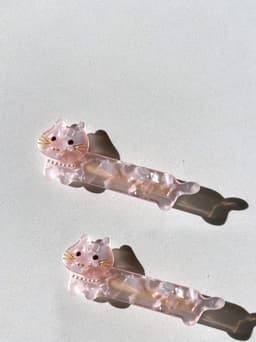 image-PAWSOME PETS NEW YORK Hand-painted Cat with Pearl Necklace Hair Clip all colors | Eco-Friendly