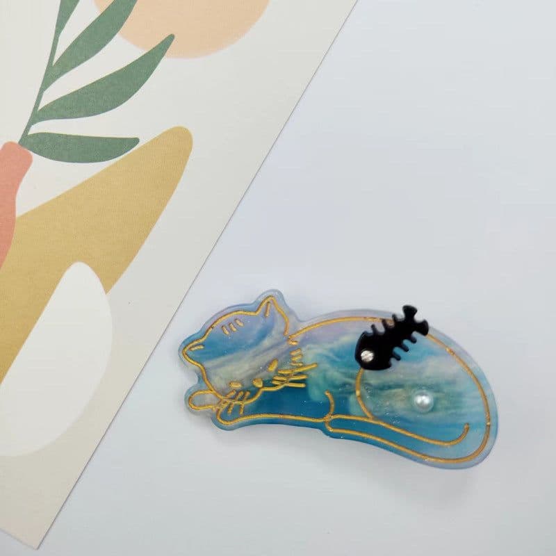 image-PAWSOME PETS NEW YORK Hand-painted Sleeping Cat Hair Clip all colors | Eco-Friendly