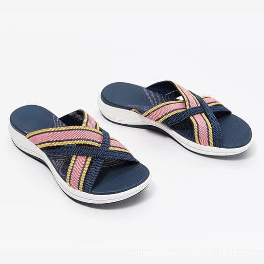 image-Large size foreign trade 2021 summer new flat bottom slope with fish mouth flying cross sandals female wish Amazon cross-border