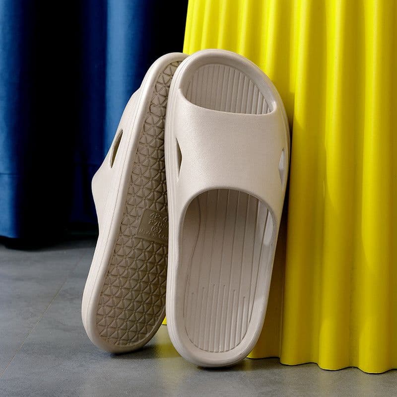 image-Hotel new sandals for women in summer outdoor wear shit-feeling bathroom slippers eva thick-soled home slippers for men in summer