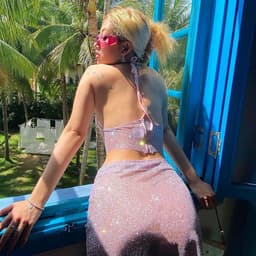 image-Free Express Summer 2021 new product AliExpress hot style sexy backless umbilical lace see-through bright silk ladies suit