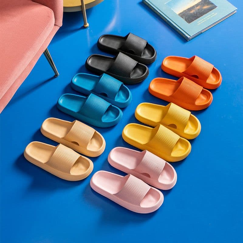 image-Wholesale mute slippers female summer men's outerwear home anti-slip thick bottom light home bathroom couple sandals and slippers
