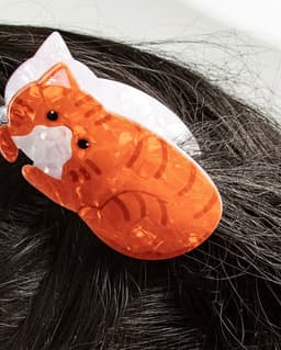 image-PAWSOME PETS NEW YORK Hand-painted Cat Large Claw Hair Clip #6 | Eco-Friendly