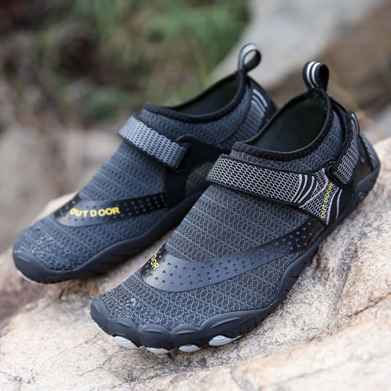 image-Men's and women's beach shoes summer new leisure upstream swimming shoes wear-resistant five-finger wading shoes outdoor quick-drying shoes