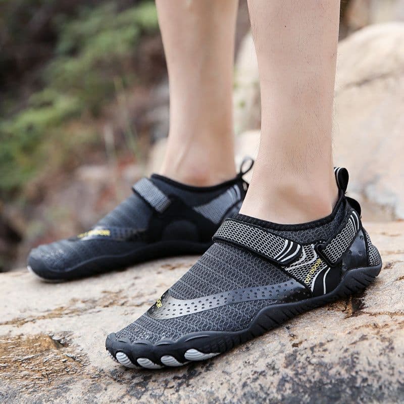 image-Men's and women's beach shoes summer new leisure upstream swimming shoes wear-resistant five-finger wading shoes outdoor quick-drying shoes