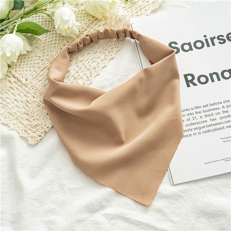 image-Cross-border new solid color chiffon triangle scarf headband European and beautiful simple elastic band headscarf three-state wild headdress