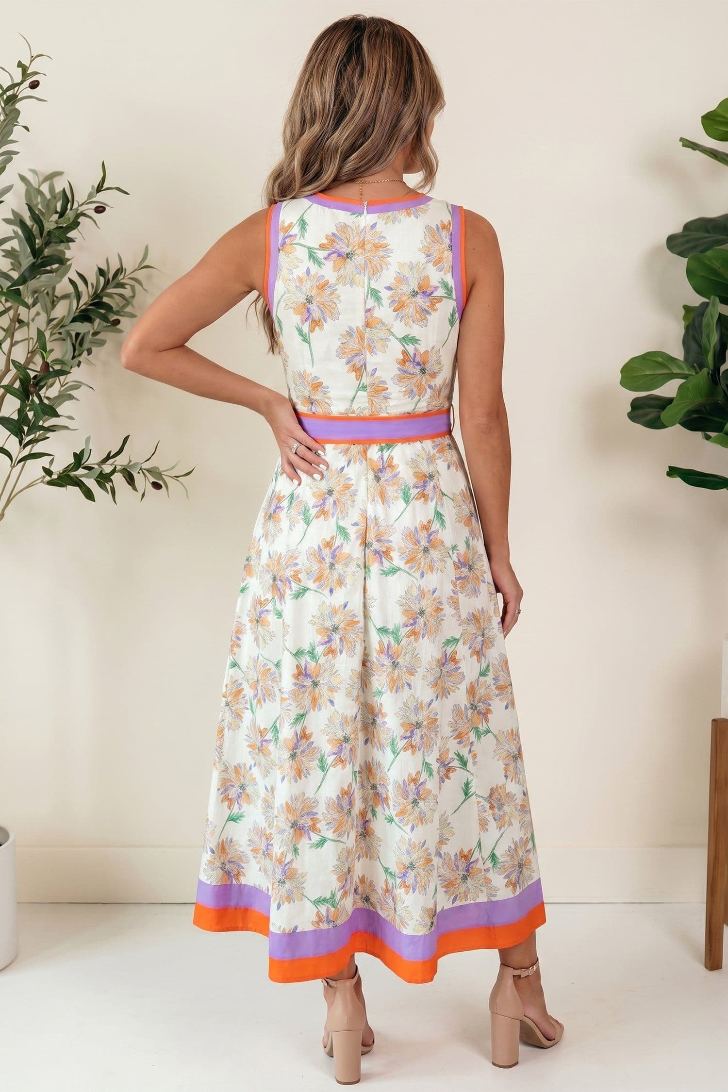 image-White Floral Print Color Block Maxi Dress Belted