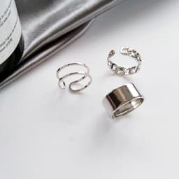image-Simple Korean style ins ring female personality index finger couple bracelet metal ring light luxury jewelry net red accessories