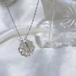 image-Love four-leaf clover two-wear necklace female one style multi-band fashion clavicle chain diamond pendant vibrato net celebrity live goods