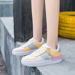 image-Single shoes women's daisy sneakers women's autumn 2021 new lace-up flat casual shoes running sports women's shoes wholesale