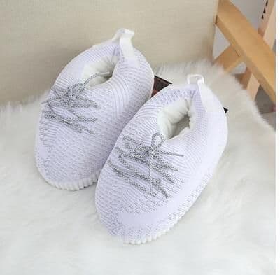 image-Back to the future, the little ghost coconut luminous gypsophila aj1 black red tide home men and women couple shoes cotton slippers on behalf of hair