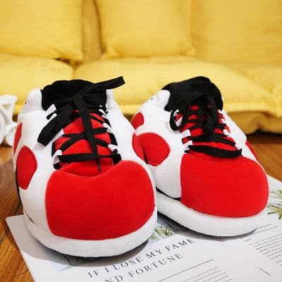 image-Back to the future, the little ghost coconut luminous gypsophila aj1 black red tide home men and women couple shoes cotton slippers on behalf of hair
