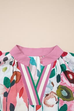 image-Pink V Neck Puff Sleeve Plus Size Floral Blouse