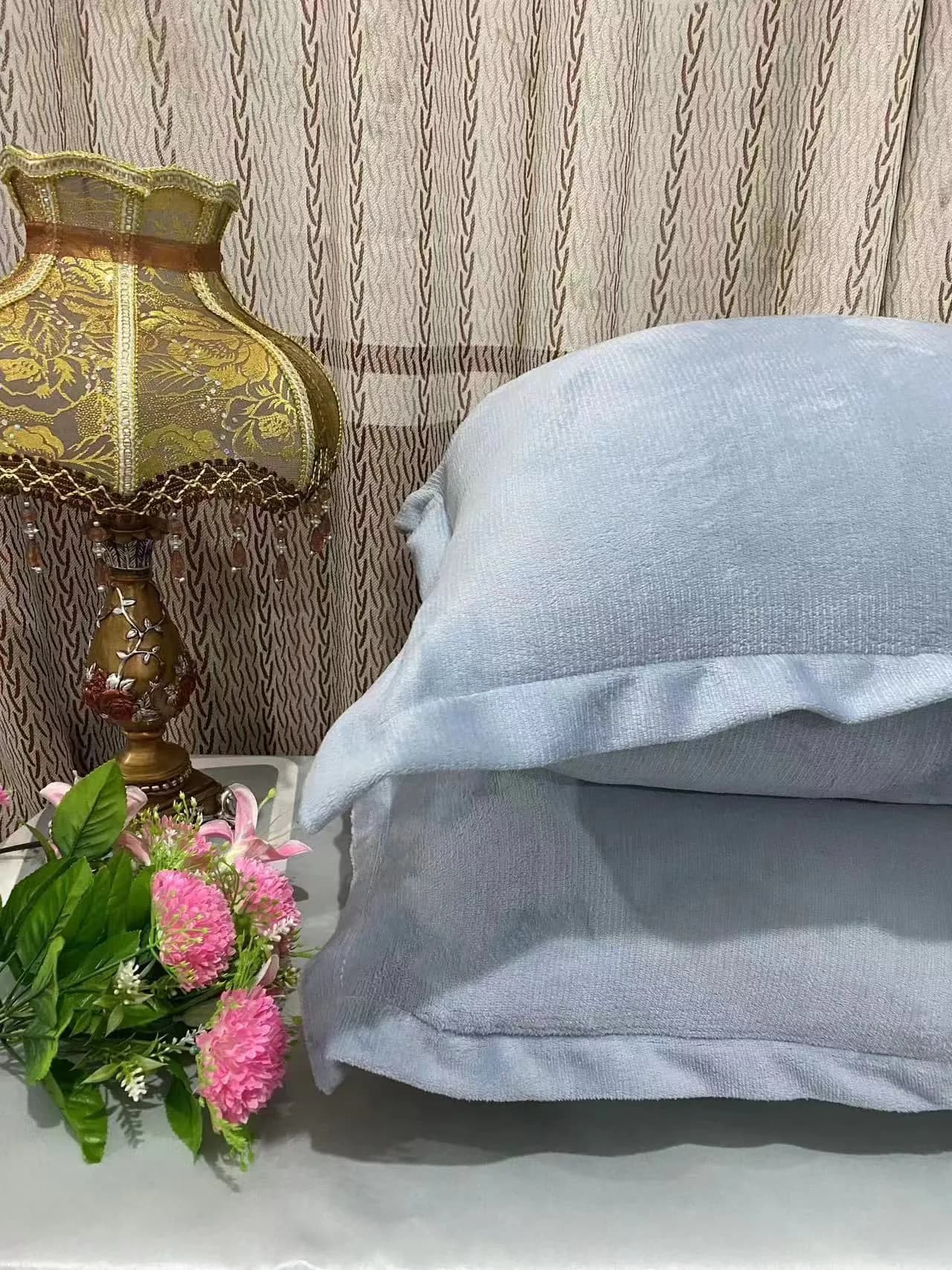 image-Milk velvet thickened fitted sheet single piece winter coral velvet bed cover cover mattress protector non-slip fixed all-inclusive pillowcase