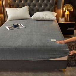 image-Milk velvet thickened fitted sheet single piece winter coral velvet bed cover cover mattress protector non-slip fixed all-inclusive pillowcase